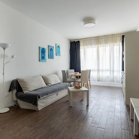 Largo Molina Ii By Wonderful Italy *